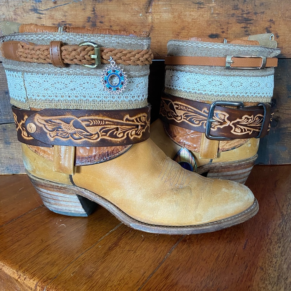 Upcycled leather western cowgirl‎ boots women’s size 12